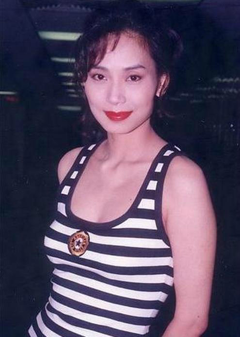 邝美云最新动态，自然之旅的心灵觉醒
