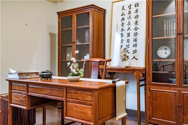 毛笔价格表，与自然美景的邂逅之旅，探寻内心的宁静与平和