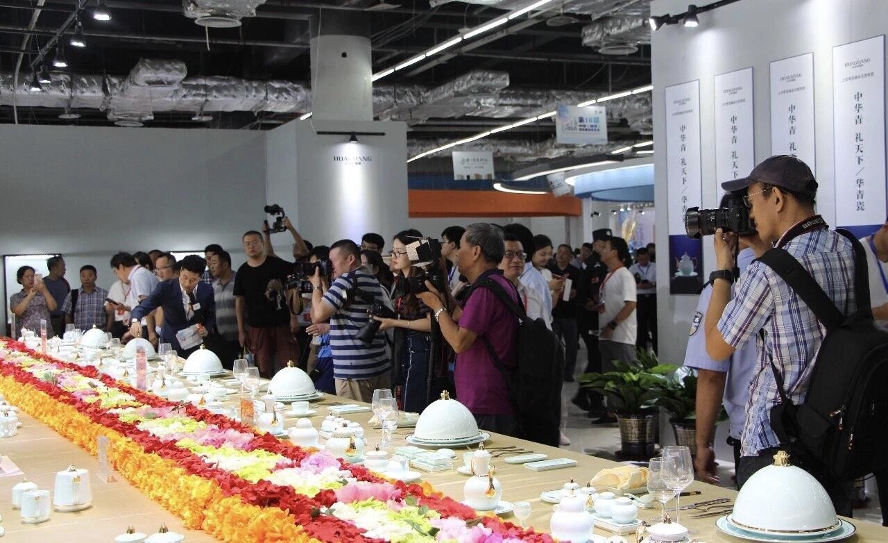 淄博陶瓷环保最新动态，陶瓷与友情的温馨故事展露头角