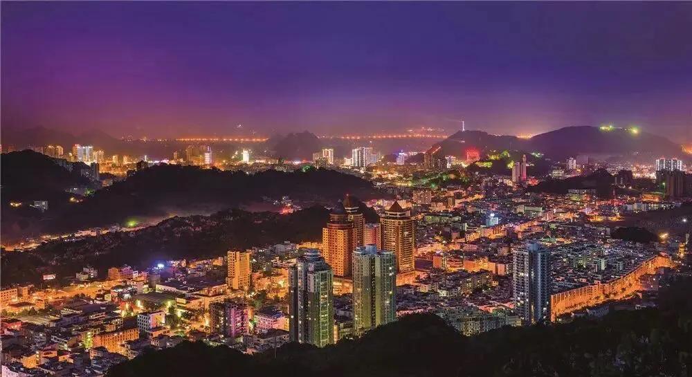 贵阳房地产市场热门选择，最新房产网探索指南