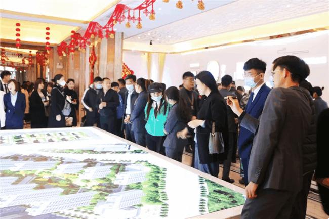 安阳市楼盘最新信息，家的故事与友情的温馨篇章