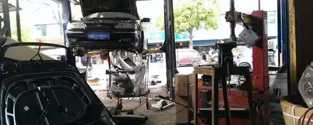 小巷神秘机械修复小店，最新手套机招机修专家